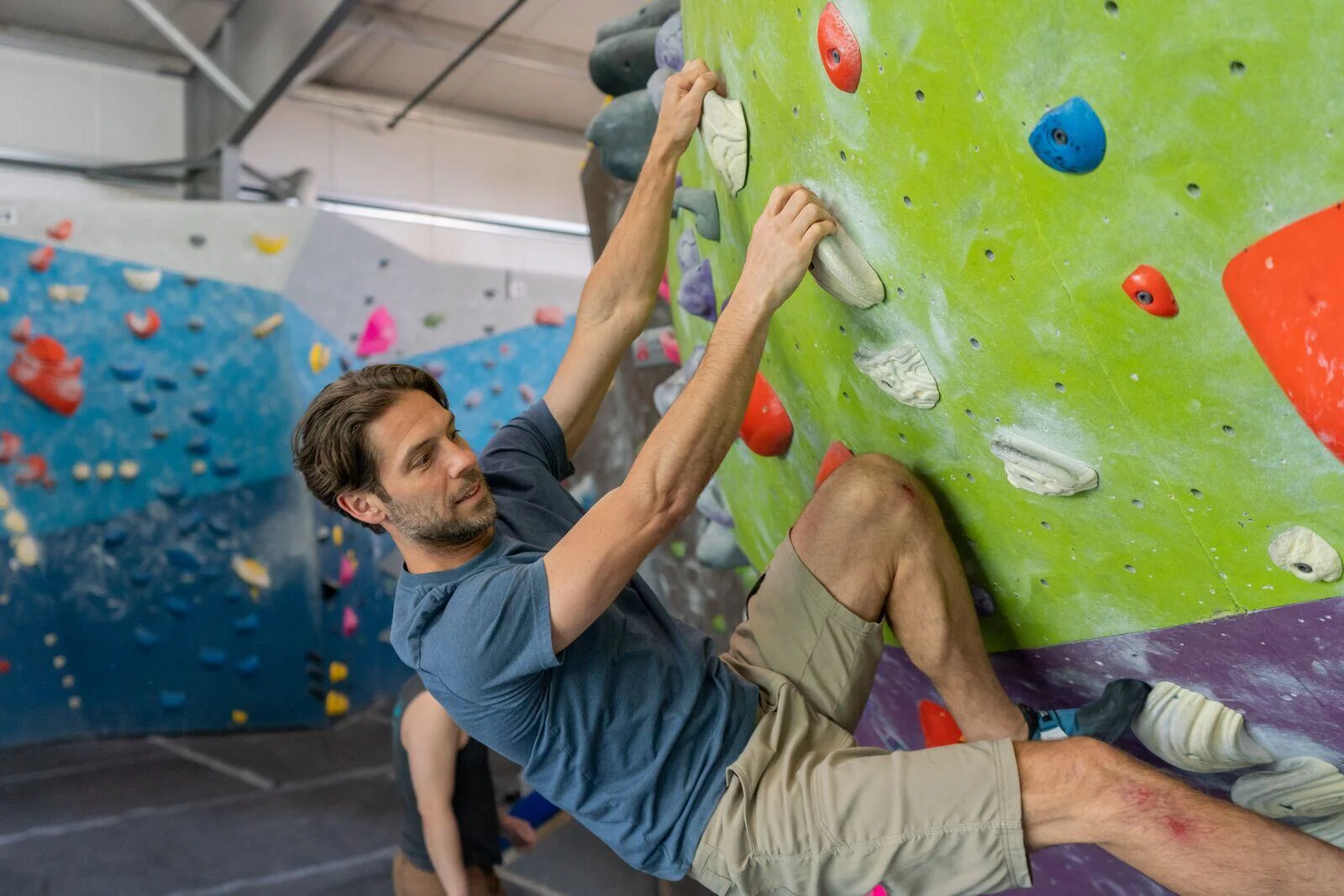 7 Best Climbing Gym Techniques for Beginners